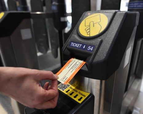 Relief for rail passengers as fare freeze in England announced for 2026
