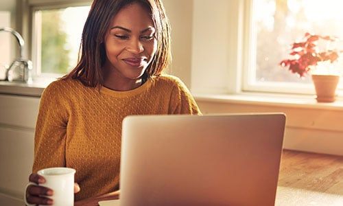 How to avoid scams when shopping online