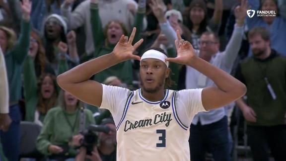 Maxey has career-high 54 as 76ers outlast Bucks