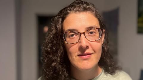 Hung by my wrists and beaten': Israeli-Russian woman says Iraqi militants tortured her in captivity