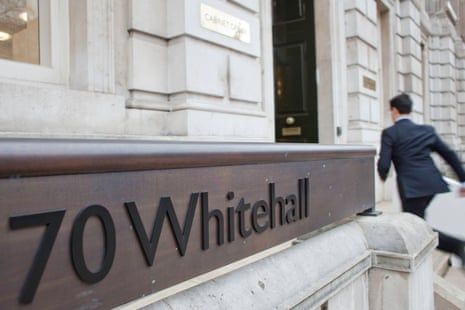 Retired UK civil servant ordered to pay back £25,000 after pension scheme error