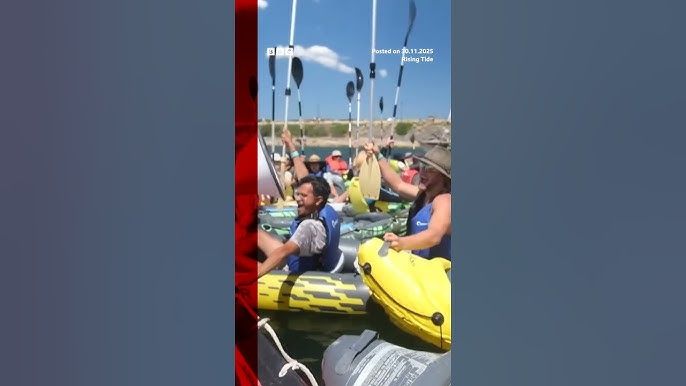 Climate protesters in kayaks disrupt operations at Australian port